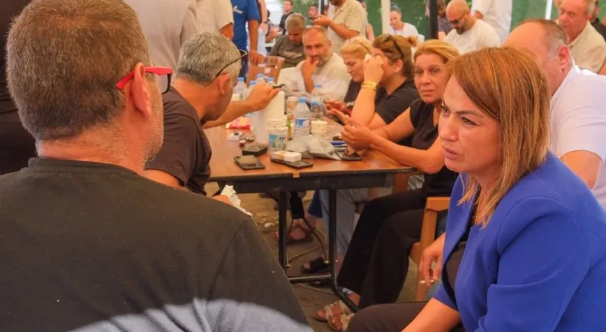 CHP Heyeti Girne’de Kayıp Yakınlarıyla Görüştü