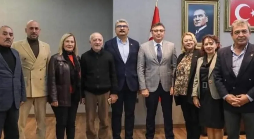 CHP İLÇE YÖNETİMİNDEN BAŞKAN DÖNMEZ’E ZİYARET