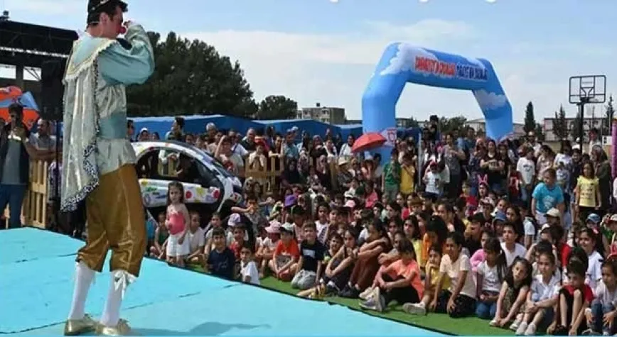 ÇOCUK TİYATROSU ŞENLİĞİ