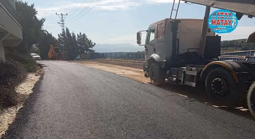 DEFNE VE ANTAKYA YOLLARI ASFALTLANIYOR