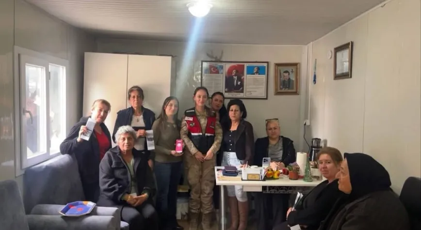 Defne’de Jandarmadan Vatandaşa Bilgilendirme