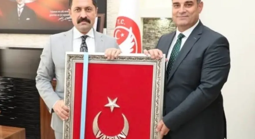 Deli: Vatan Sevgisini Tartışmak Haddiniz Değil