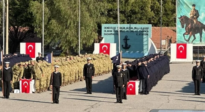 DENİZ ER EĞİTİM ALAYI’NDA YEMİN TÖRENİ