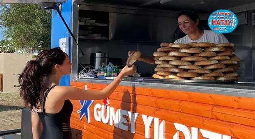 Deniz manzaralı çay simit sadece 5 Lira!
