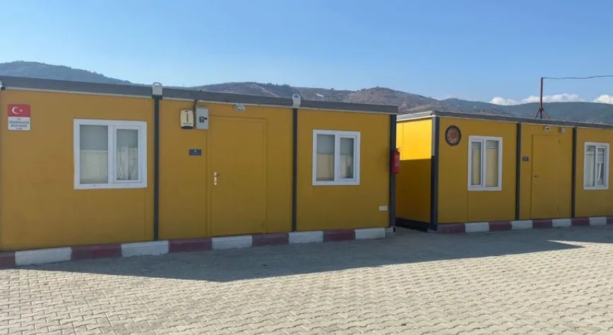 DEPREM BÖLGELERİNDE YENİ ÖĞRENİM BİRİMLERİ KURULDU