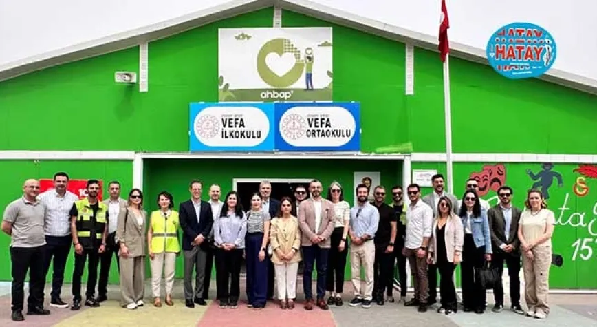 Deprem Bölgesi Adıyaman’da Vefa İlk ve Orta Okulu Açıldı