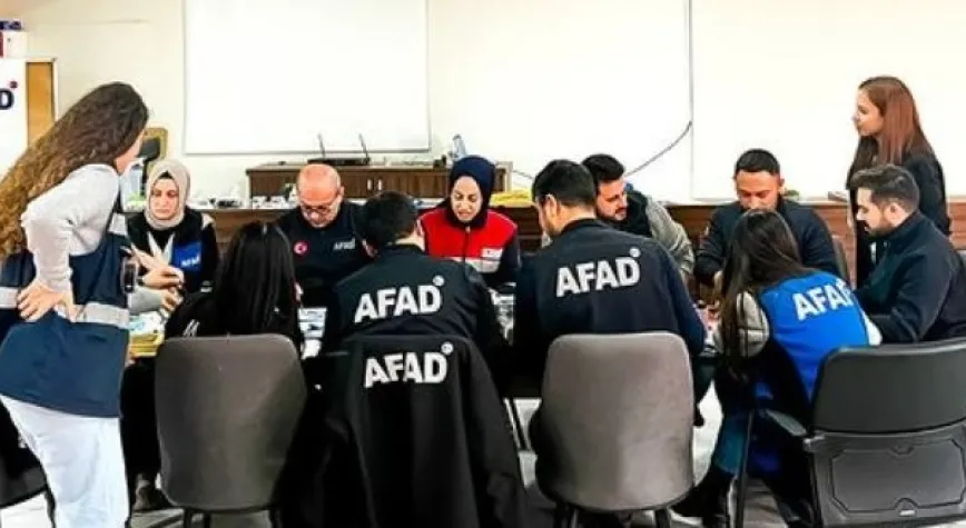 DEPREM TRAVMASIYLA BAŞA ÇIKMA EĞİTİMİ VERİLDİ