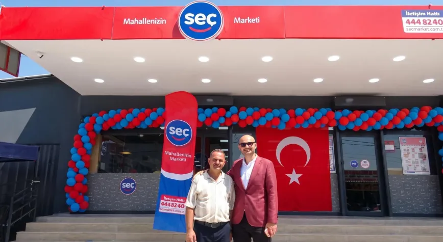 Depremde Bakkalını Kaybeden Hataylı Esnaf Yeniden İşinin Başına Döndü