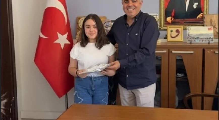 Dereceye Giren Öğrencilere Ödül