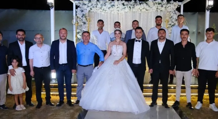 Dilara ve Hasan Dünya Evine Girdi
