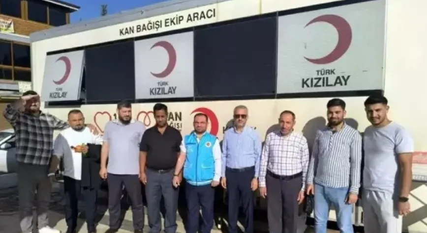 Din görevlilerinden kan bağışı