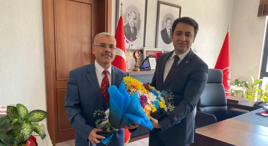 Dinimizin en doğru şekilde yaşatılması önemli
