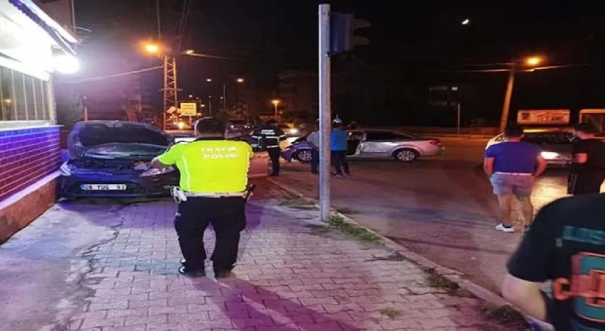 DÖRTYOL İLÇESİNDE TRAFİK KAZASI 1 YARALI 