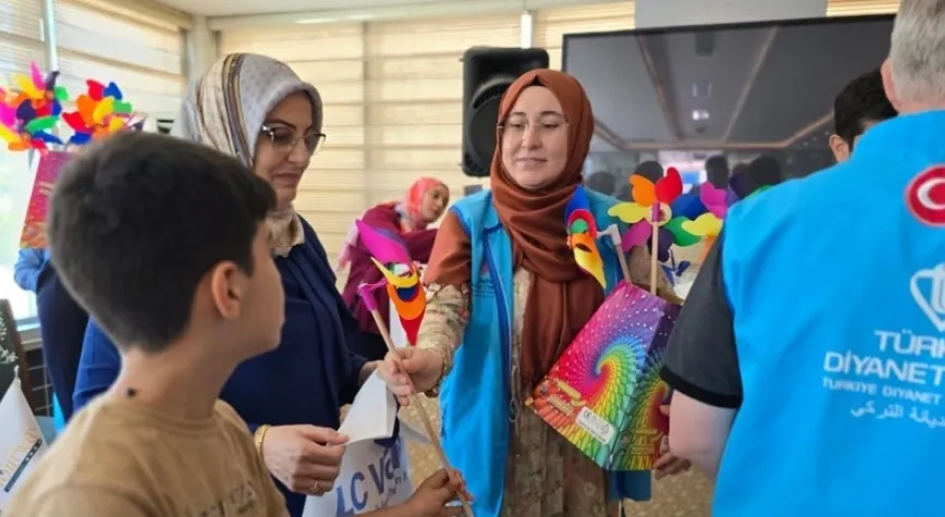 Dörtyol’da 45 Yetim Çocuğa Bayramlık ve Hediyeler Takdim Edildi