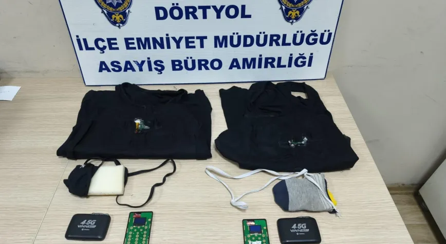 Dörtyol’da Ehliyet Sınavına Kopya Düzeneğiyle Girmeye Çalışan 2 Kardeş Yakalandı