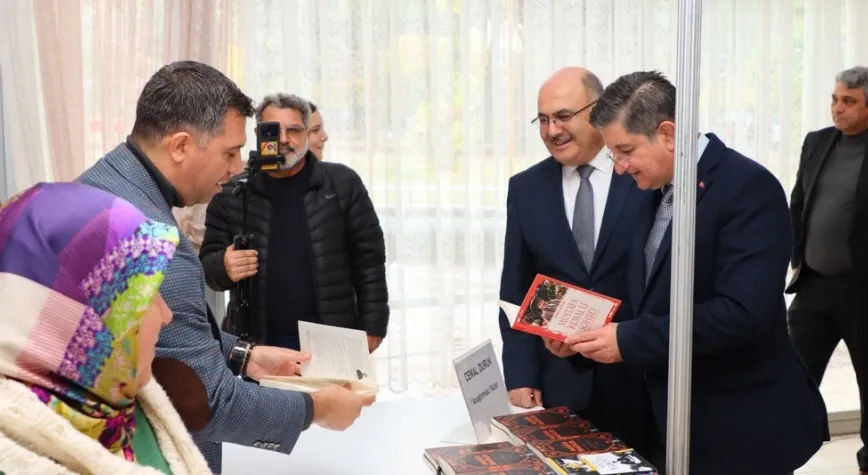 DÖRTYOL’DA KİTAP FUARI