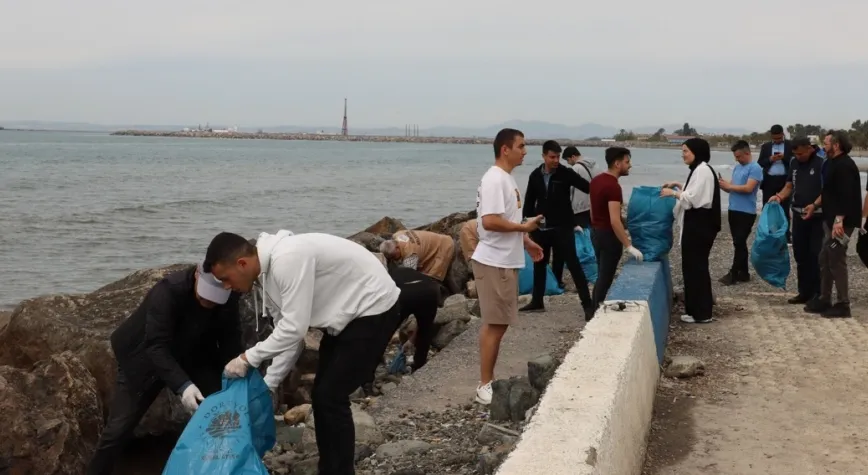 Dörtyol’da Sahil Temizliği