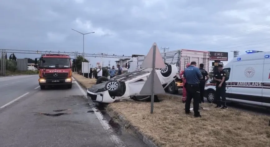 Dörtyol’da Takla Atan Otomobilde Sürücü Yaralandı