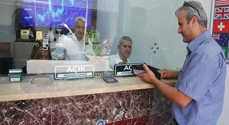 DÖVİZ BÜROLARI HAREKETLENDİ