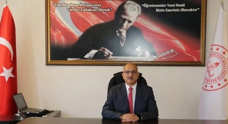 DÜNYA ÖĞRETMENLER GÜNÜ’NÜ KUTLADI!