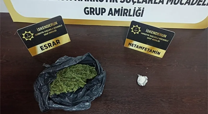 Durdurulan araçtaki 2 kişi gözaltına alındı