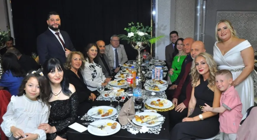 Duygu ve Mustafa evliliğe ilk adımı attı