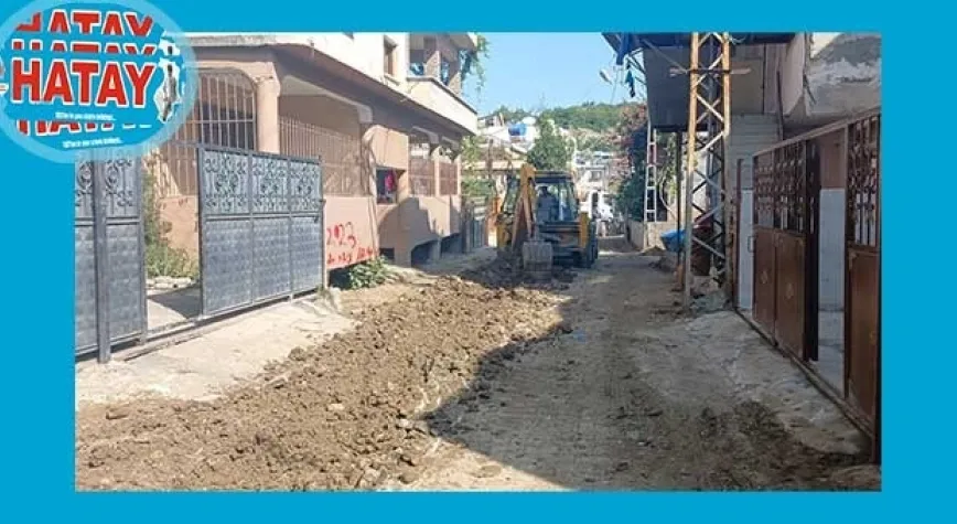 EKİPLER CADDE VE SOKAKLARI YENİLEMEYE DEVAM EDİYOR