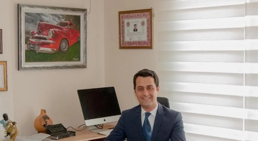 ELMASOĞLU’NA ANLAMLI ÖDÜL