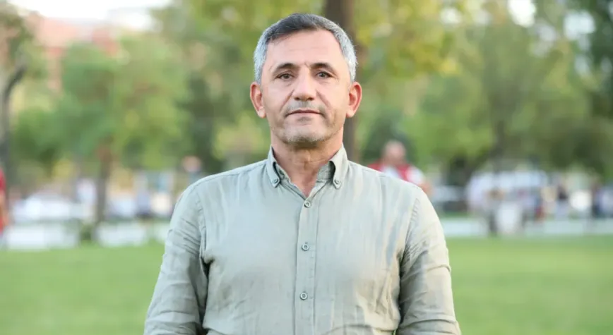 Emin Ay Kimdir? Diyarbakır Büyükşehir Belediyesi Eşbaşkanı Emin Ay’ın Biyografisi