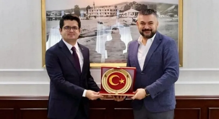 Emlakçılardan Arsuz Kaymakamına Ziyaret
