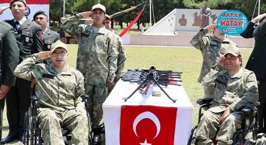 ENGELLİLERİN BİR GÜNLÜK ASKERLİK COŞKUSU