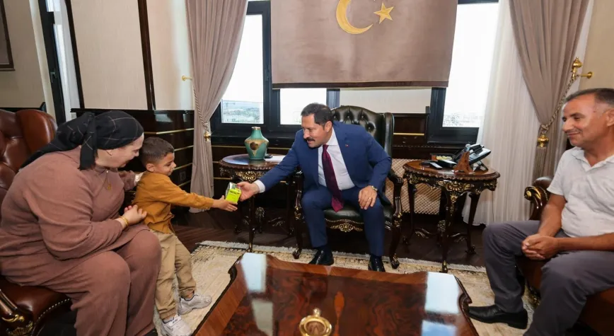 Enkazdan 20 Günlükken Çıkarılan Kerem Bebek Büyüdü