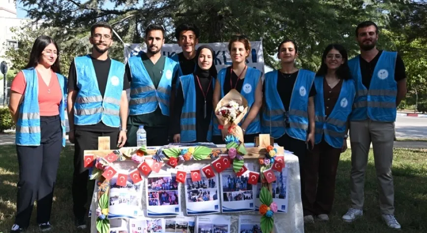 Erasmus Bilgi Günü ve Öğrenci Toplulukları Etkinliği Düzenlendi
