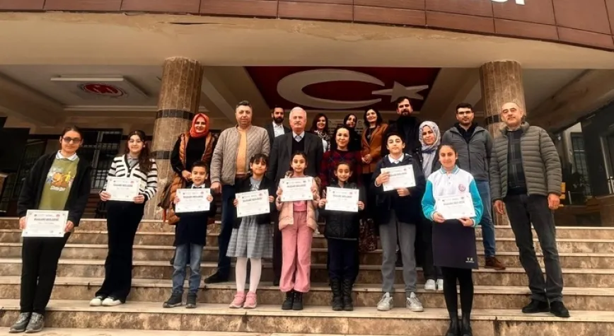 Erasmus Demokrasi Yarışmasında Ödül Töreni Yapıldı 