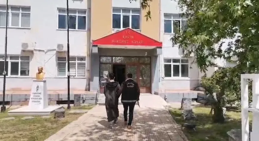 Erzin’de Hırsızlıktan Aranan Şahıs Tutuklandı