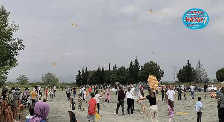 ERZİN’DE UÇURTMA ŞENLİGİ