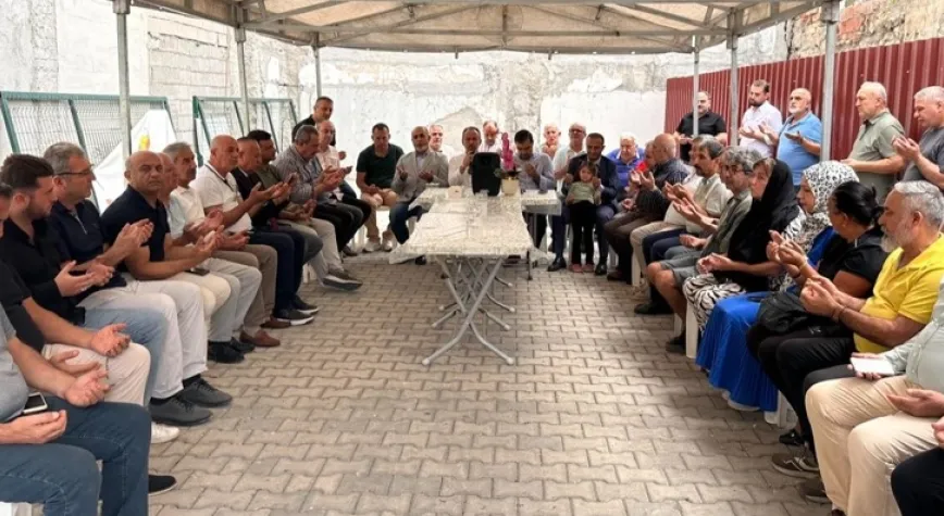Esnaf Ve Vatandaşa Ahi Pilavı İkramı