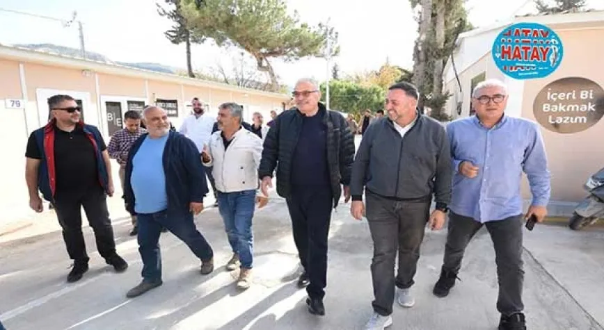 ESNAFLARI İŞYERLERİNDE ZİYARET ETTİ
