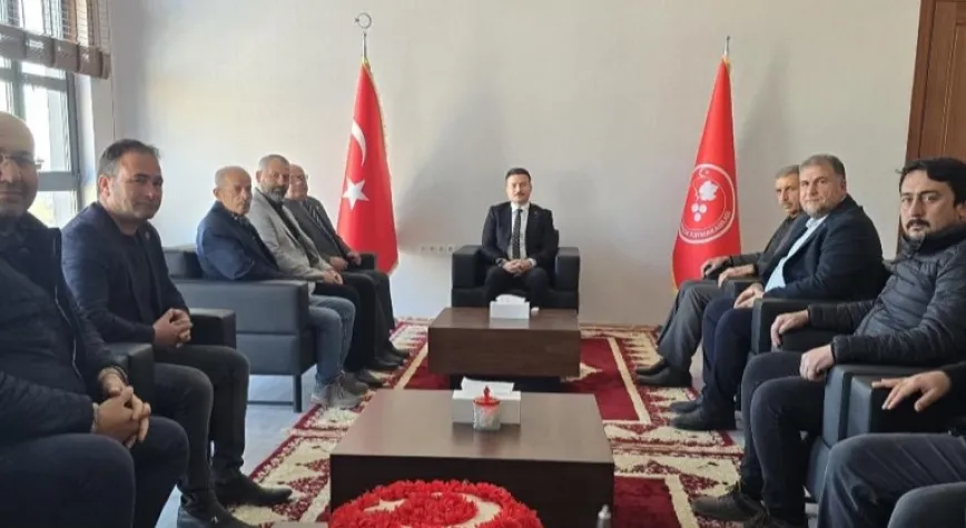 ESNAFLARIMIZ İLÇEMİZİN LOKOMOTİFİDİR