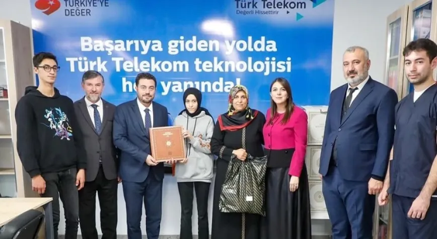 Esra Masatlı Görme Engellilerle Bir Araya Geldi