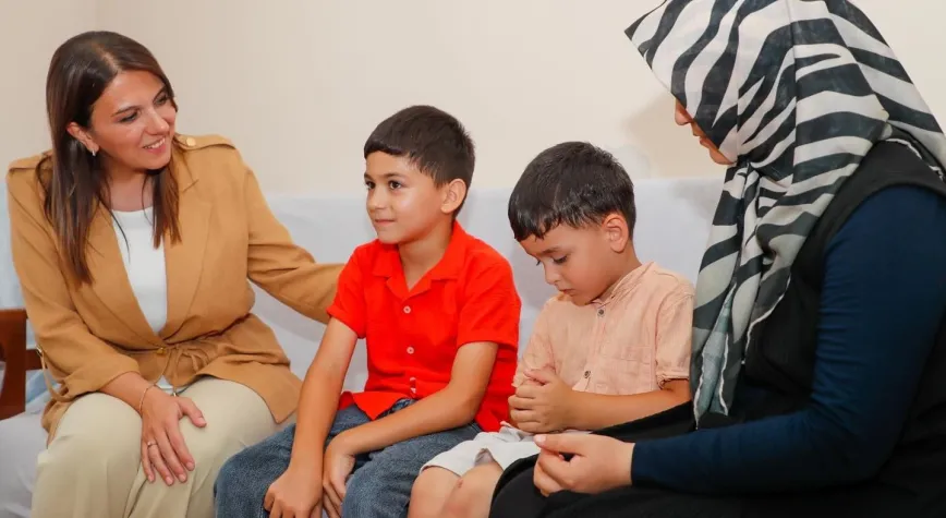ESRA MASATLI HANE ZİYARETLERİNDE