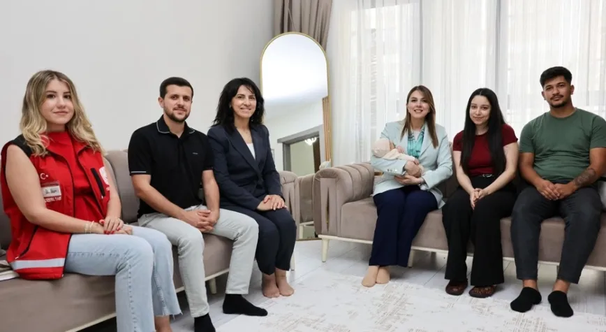 Esra Masatlı Sürücü Ailesini Ziyaret Etti