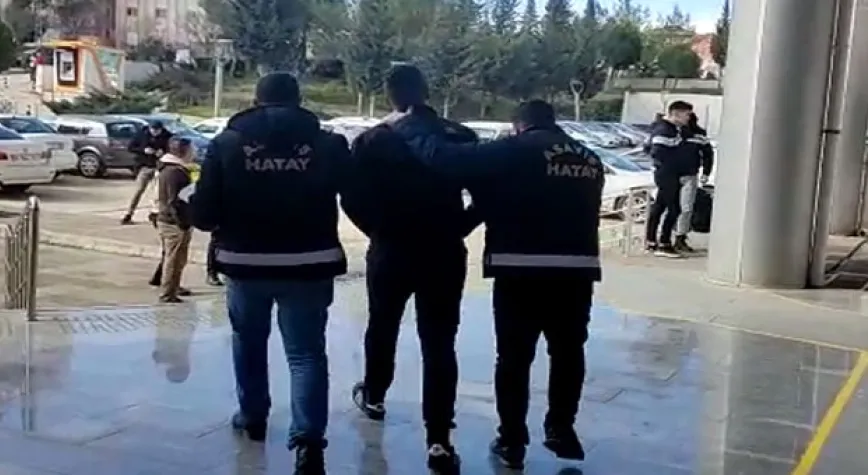 Eve giren 2 hırsız tutuklandı