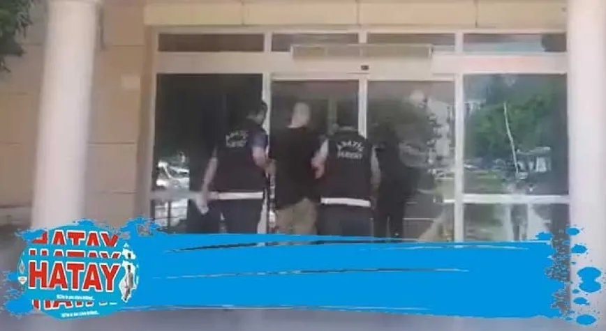 EVİNDE SAKLANIYORMUŞ
