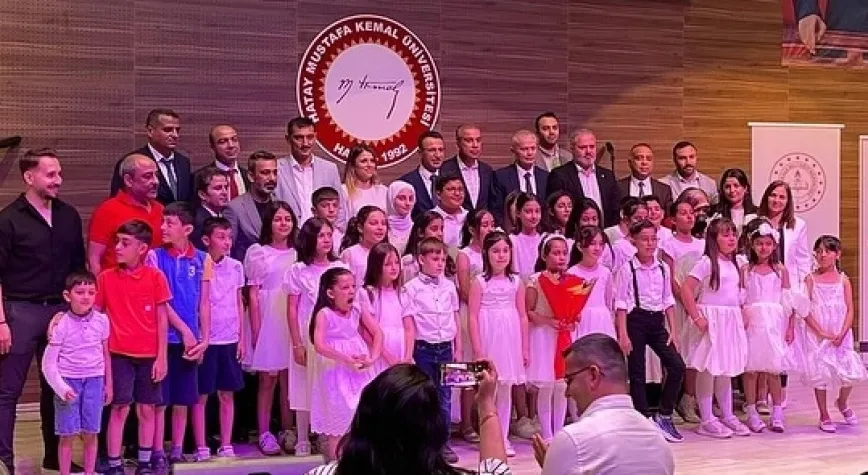 Gazella Gazella Çocuk Korosu İlk Konserini Verdi