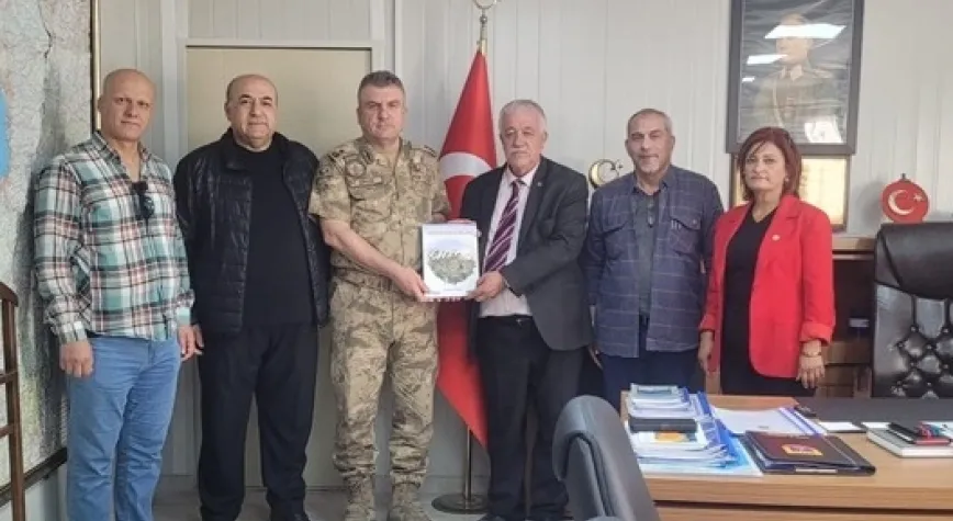 Gazetecilerden Tuğgeneral Şimşek'e Ziyaret