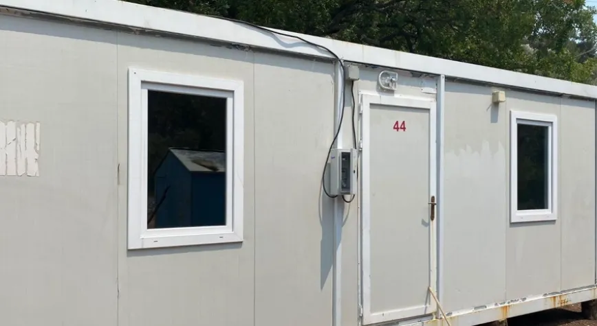 Geçici konaklama merkezlerine elektrik sayacı takılmasına tepki büyüyor