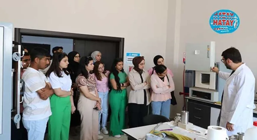 GELECEĞİN ÜNİVERSİTELİLERİ İSTE’Yİ ZİYARET ETTİ