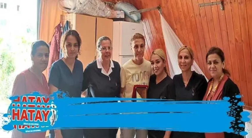 GELİŞİM’DEN GÖNÜLLÜ ÖĞRETMENLERE PLAKET