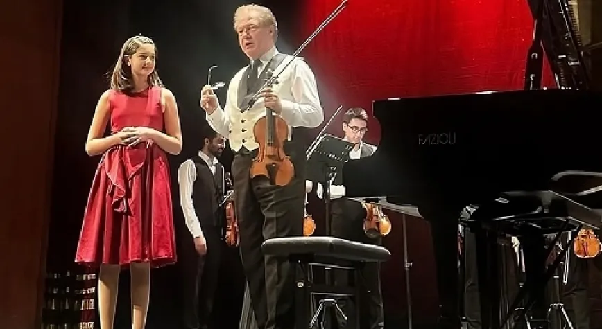 Genç Yetenek Elif Naz Ertuğrul'dan İki Önemli Adım
